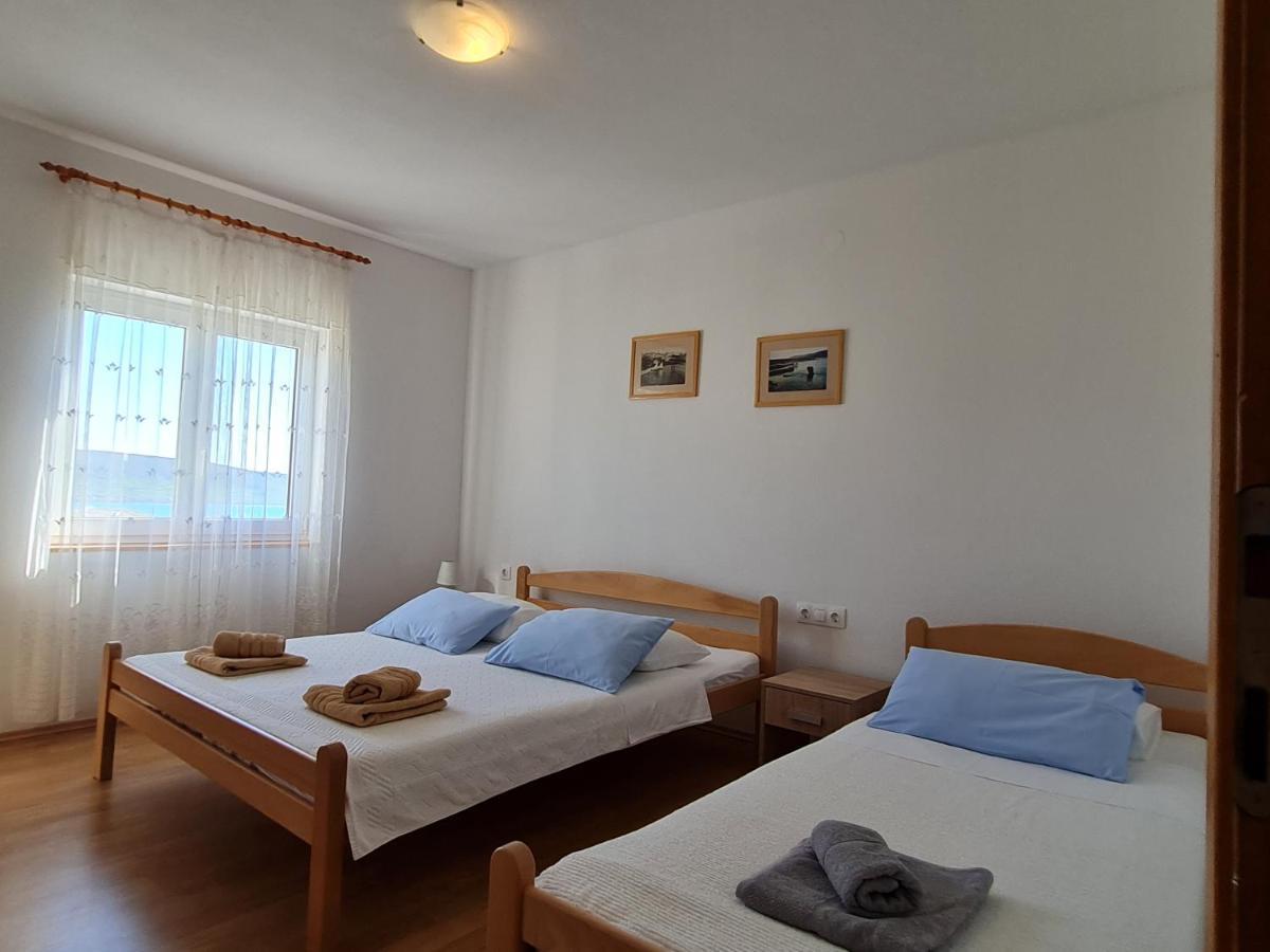 Apartments Zakarija 诺瓦利娅 外观 照片