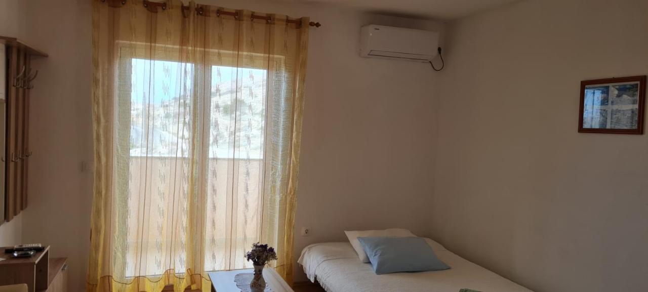 Apartments Zakarija 诺瓦利娅 外观 照片