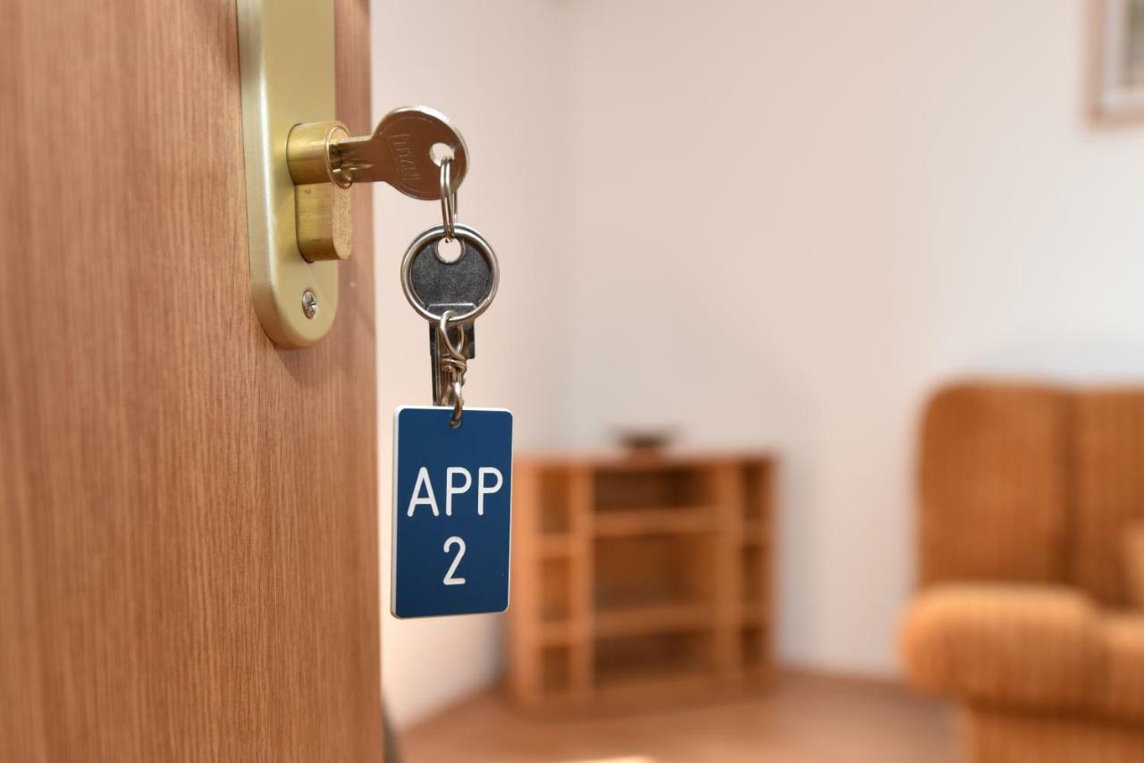 Apartments Zakarija 诺瓦利娅 外观 照片