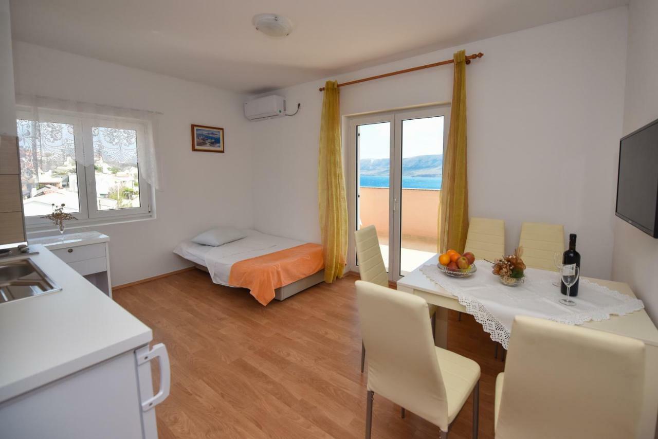 Apartments Zakarija 诺瓦利娅 外观 照片