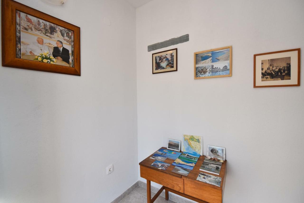 Apartments Zakarija 诺瓦利娅 外观 照片